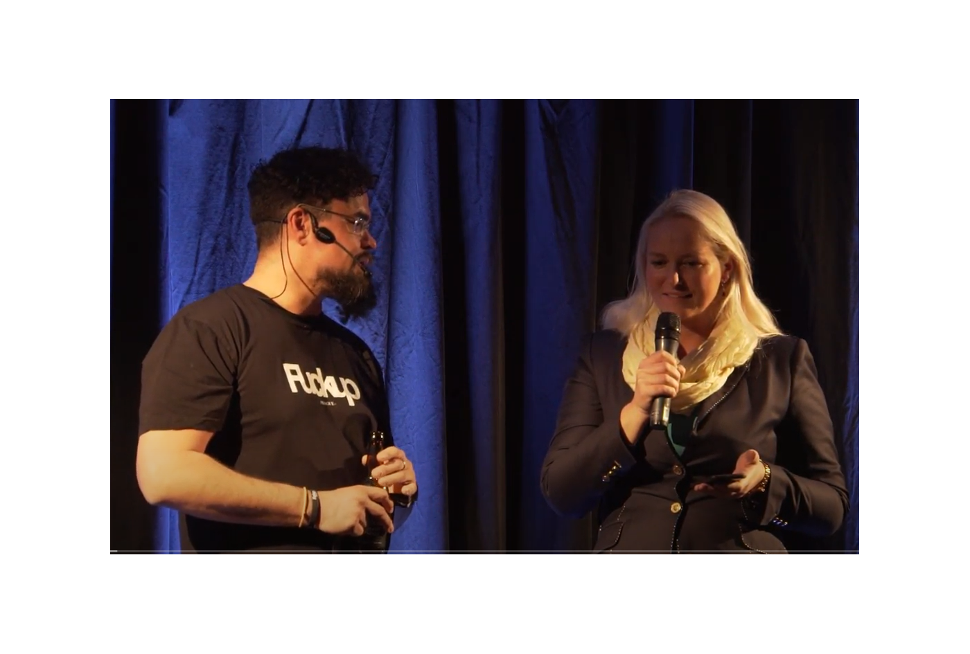Ako zvládnuť neúspech v biznise - Romana Ljubasová na FuckUp Night v Prahe