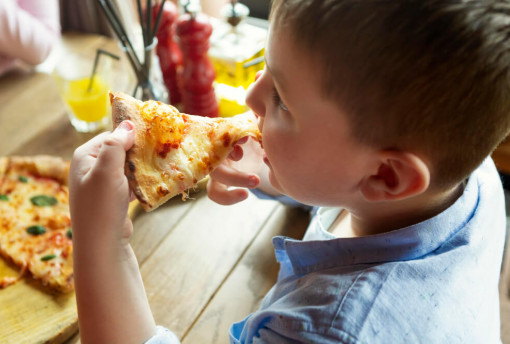 Ako riešiť nadváhu a obezitu u detí? Takto ju spoznáte + možnosti prevencie a liečby